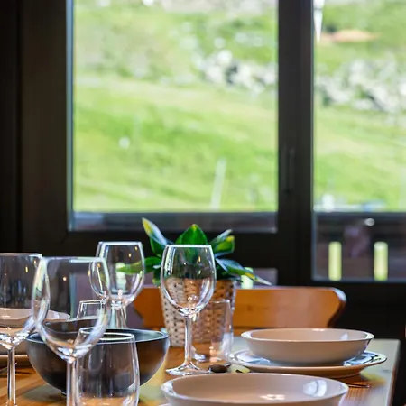 Olympic, In-out With Wifi In Val Thorens, 
